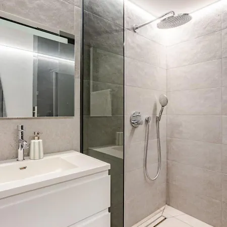 Appartamento St Tropez Centre 3chambres Et Jardin