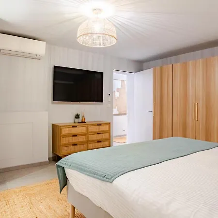 Appartamento St Tropez Centre 3chambres Et Jardin *